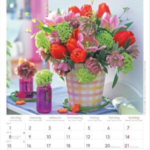 Blumen 2027: Wandkalender 23,7x34 cm mit 12 Blumenarrangements, 4-sprachigem Kalendarium und Platz für Notizen – Bild 3